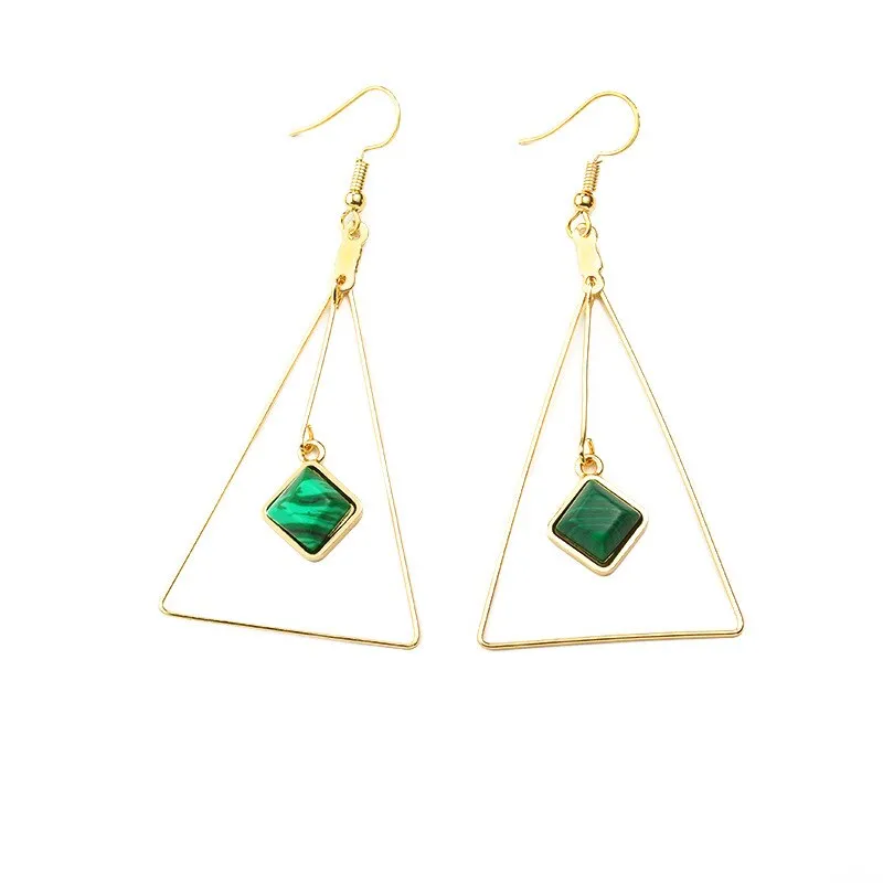 Boucle D’oreille Femme Triangle des Années 80