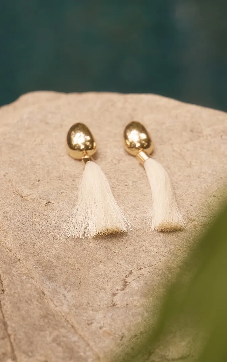 Boucles d'oreilles ovales à détail franges crème