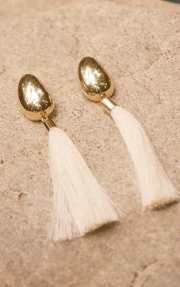 Boucles d'oreilles ovales à détail franges crème