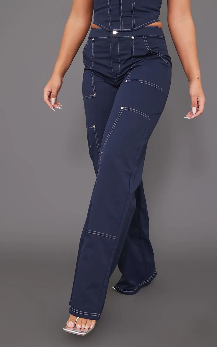 Pantalon cargo droit bleu marine en maille sergée à coutures contrastantes