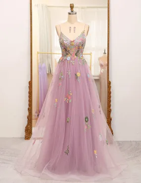 Robe longue de soirée en tulle perlé avec appliques