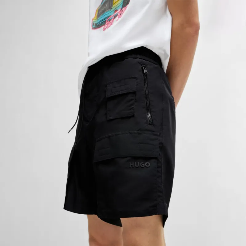 SHORT CARGO EN TOILE DÉPERLANTE HUGO NOIR AVEC POCHE POUR LE TÉLÉPHONE JAD242